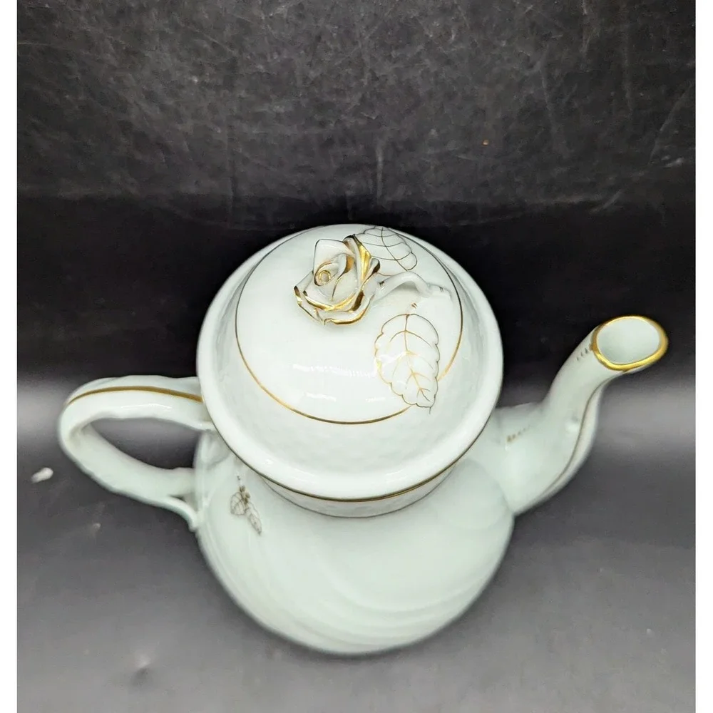 Vintage Herend Porcelain Golden Edge Coffee Tea Pot W Lid Rose Hungarian